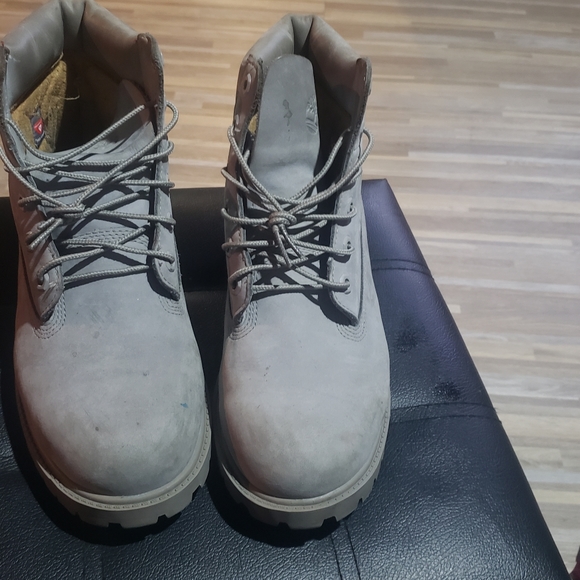 Timberlands - Picture 2 of 6